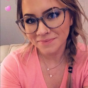 Meet your Posher, Catherine